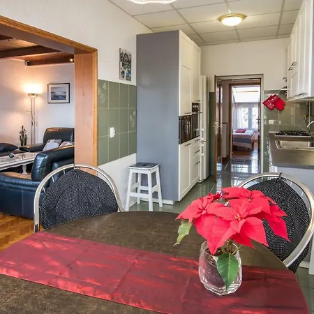 Apartment Belvedere With Seaview Rijeka